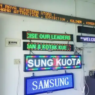 Running Text 12