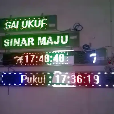 Running Text 9